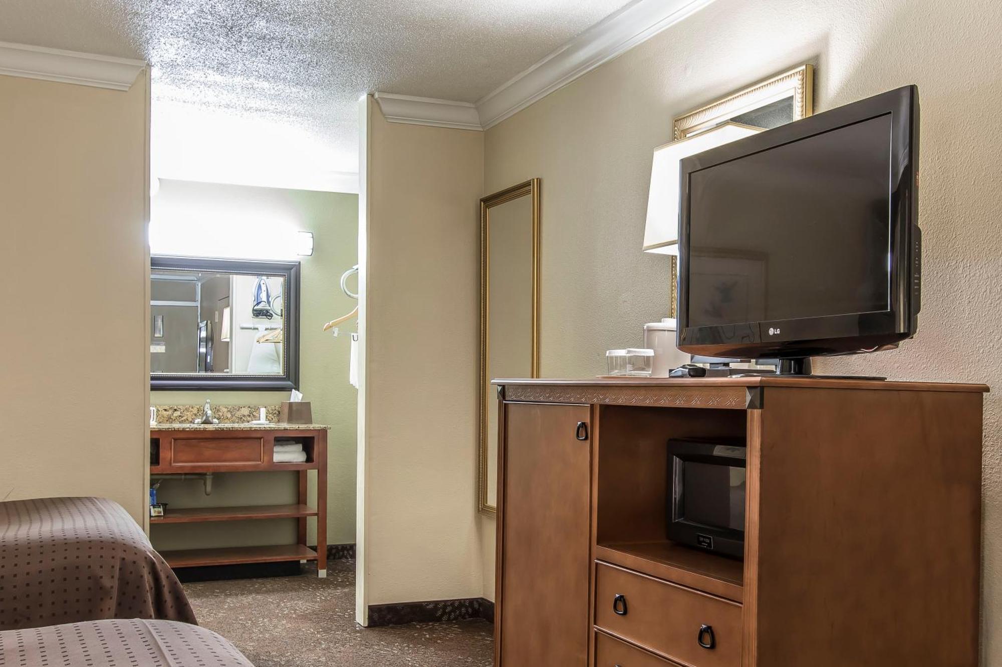 Quality Inn Морган-Сити Экстерьер фото